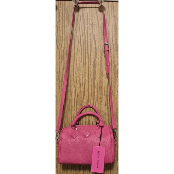 Betsey Johnson Pink Skulls Medium Barrel Purse - Picture 1 of 4